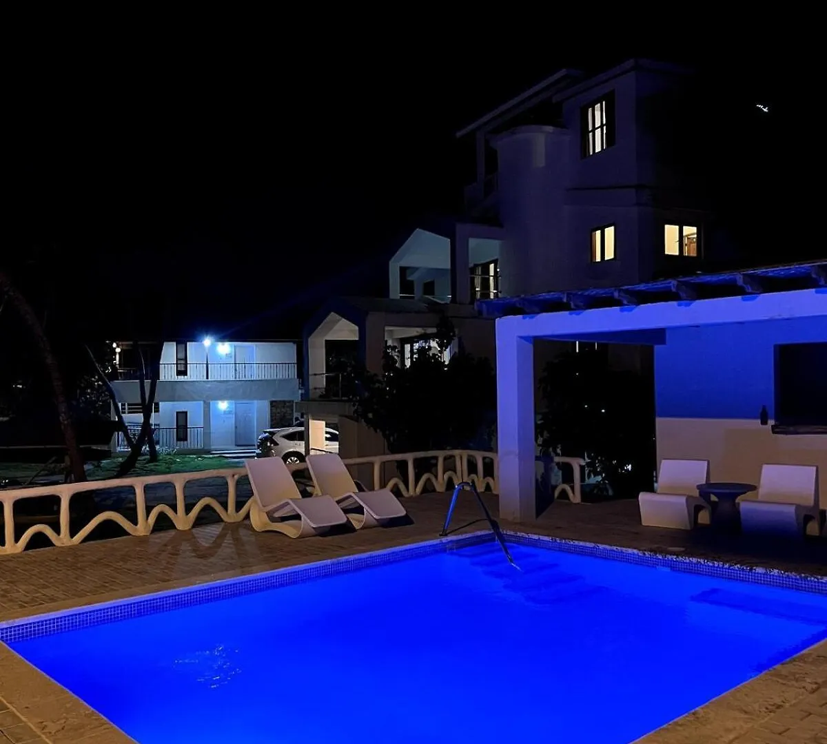Front Beach Punta Rucia Villa 0*,