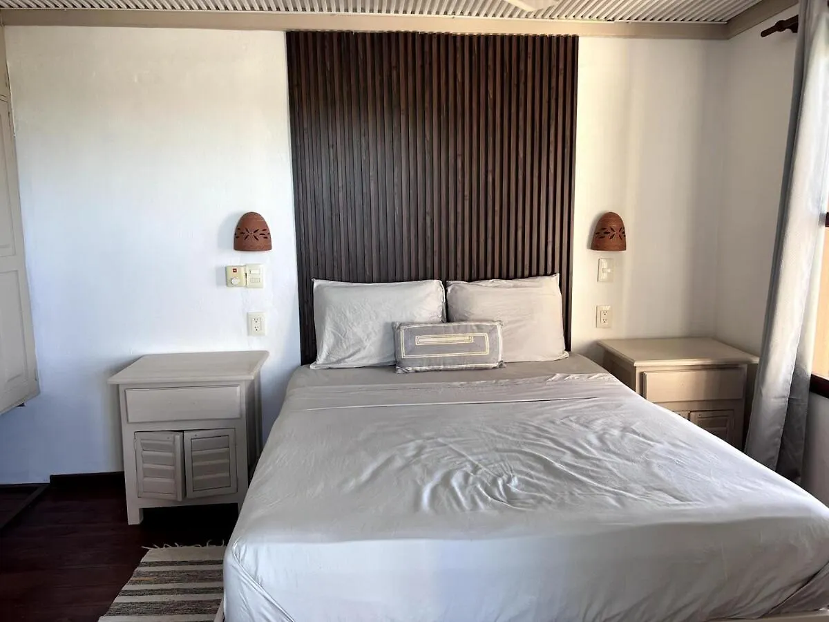 Front Beach Punta Rucia Villa